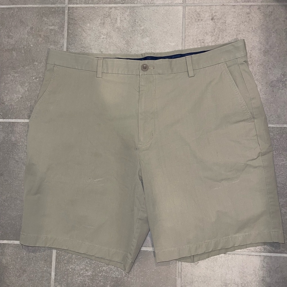 Mens Vinyard vines performance shorts